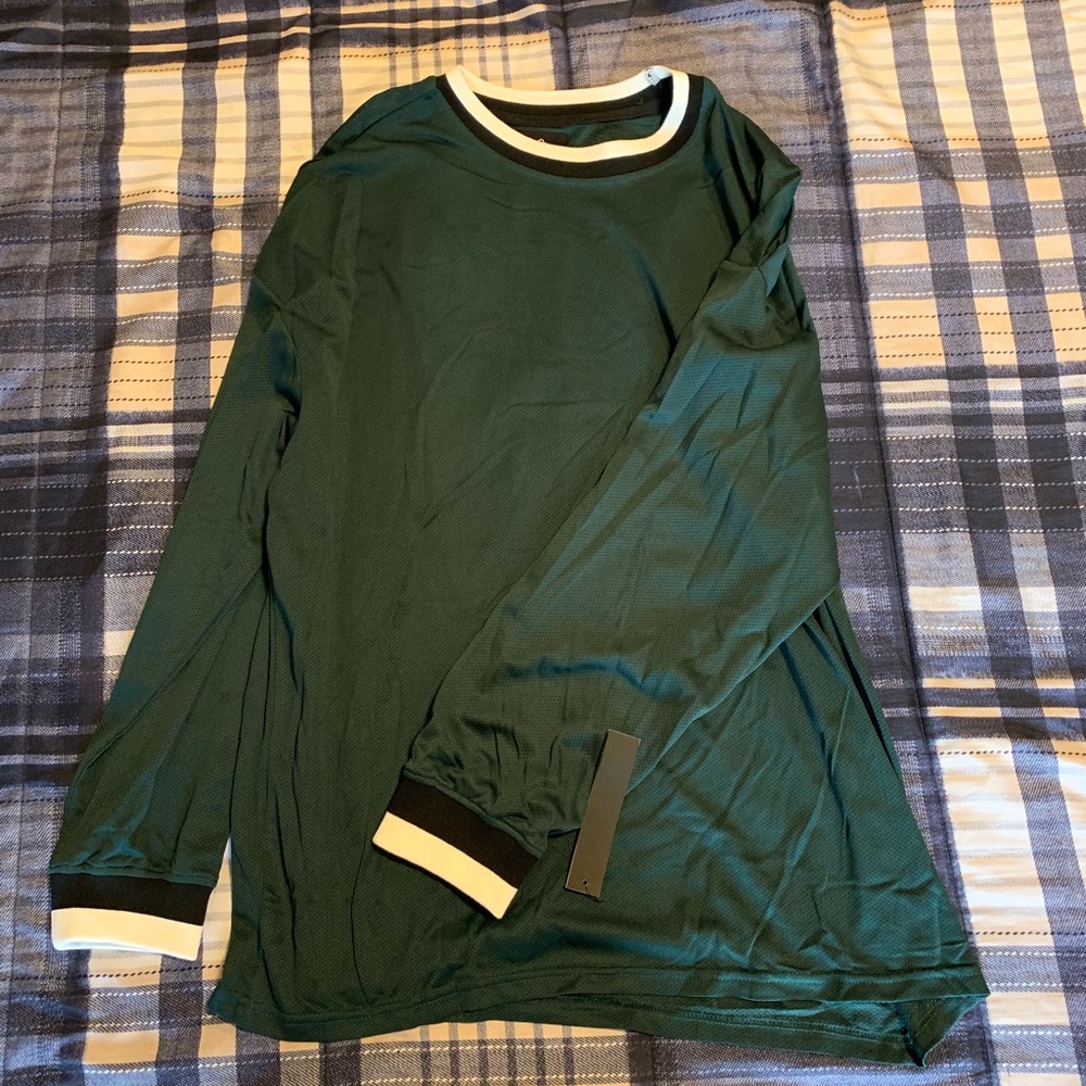 Men’s long sleeve shirt